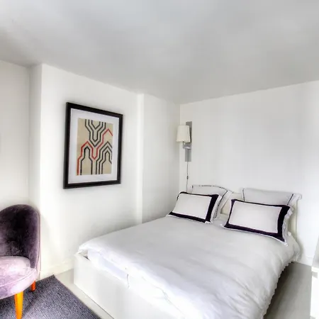 Chic Parisian Apartment * Paris